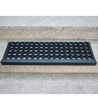 Nakładki BB gumowe na schody zewnętrzne 75x25+4cm